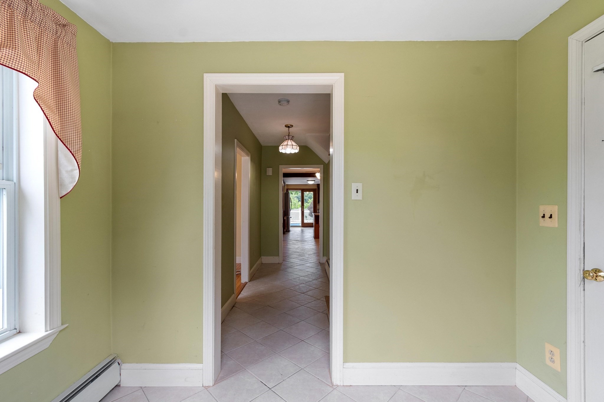 24 Oak Ave, Leominster, MA 01453 - Image 11