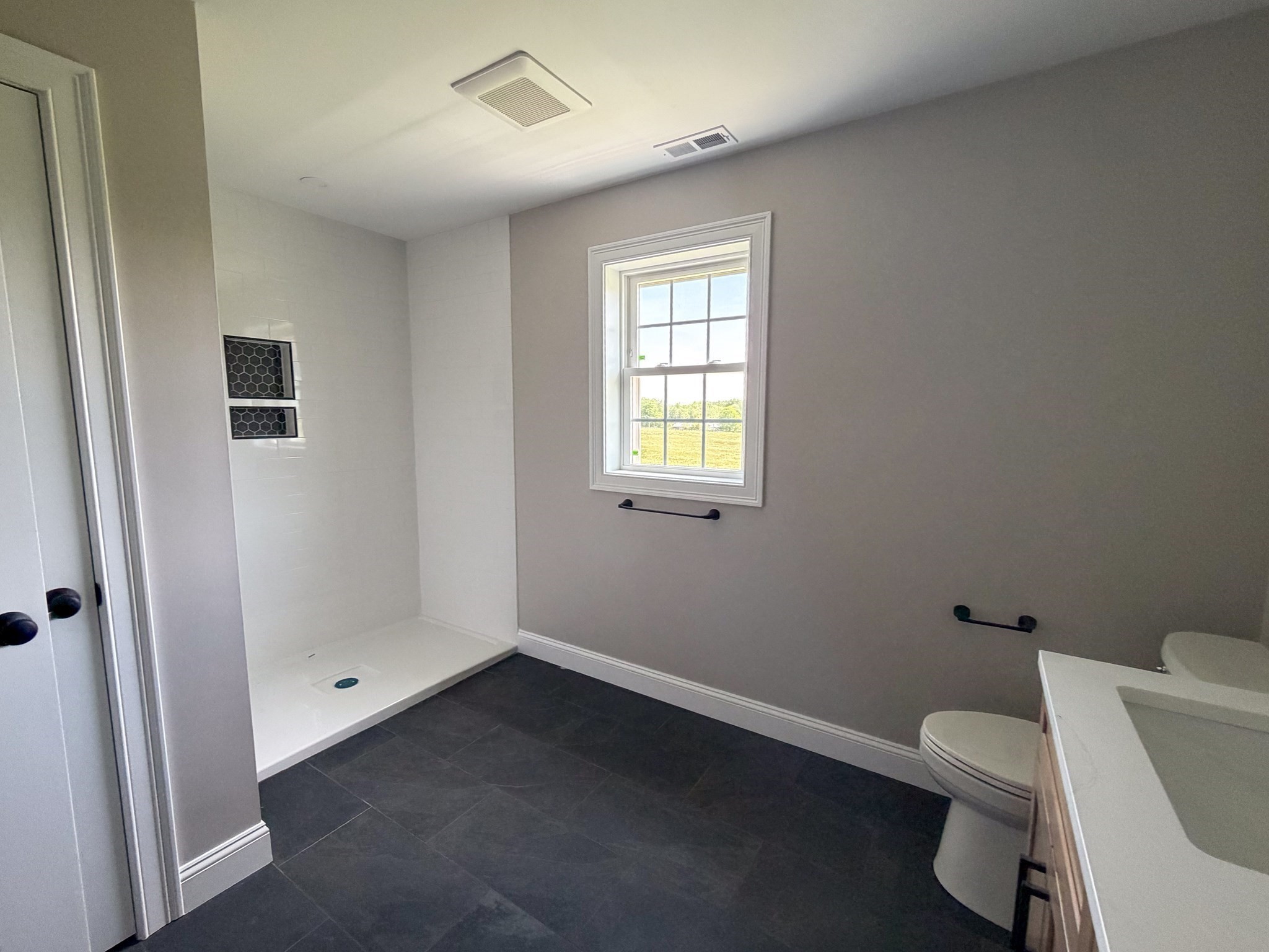 555 Neck Road, Lancaster, MA 01523 - Image 27