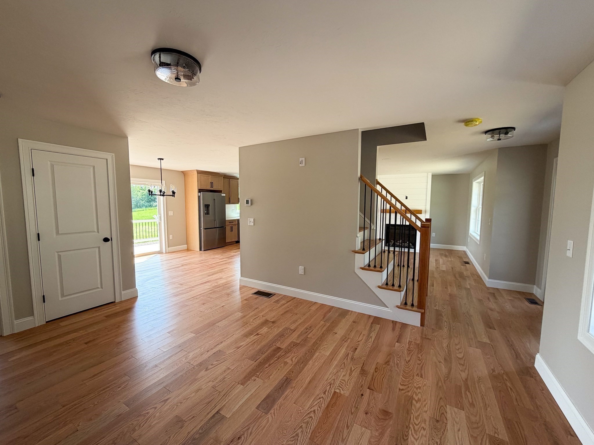 555 Neck Road, Lancaster, MA 01523 - Image 4
