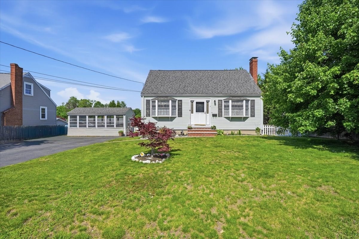 3 Devine Rd, Randolph, MA 02368
