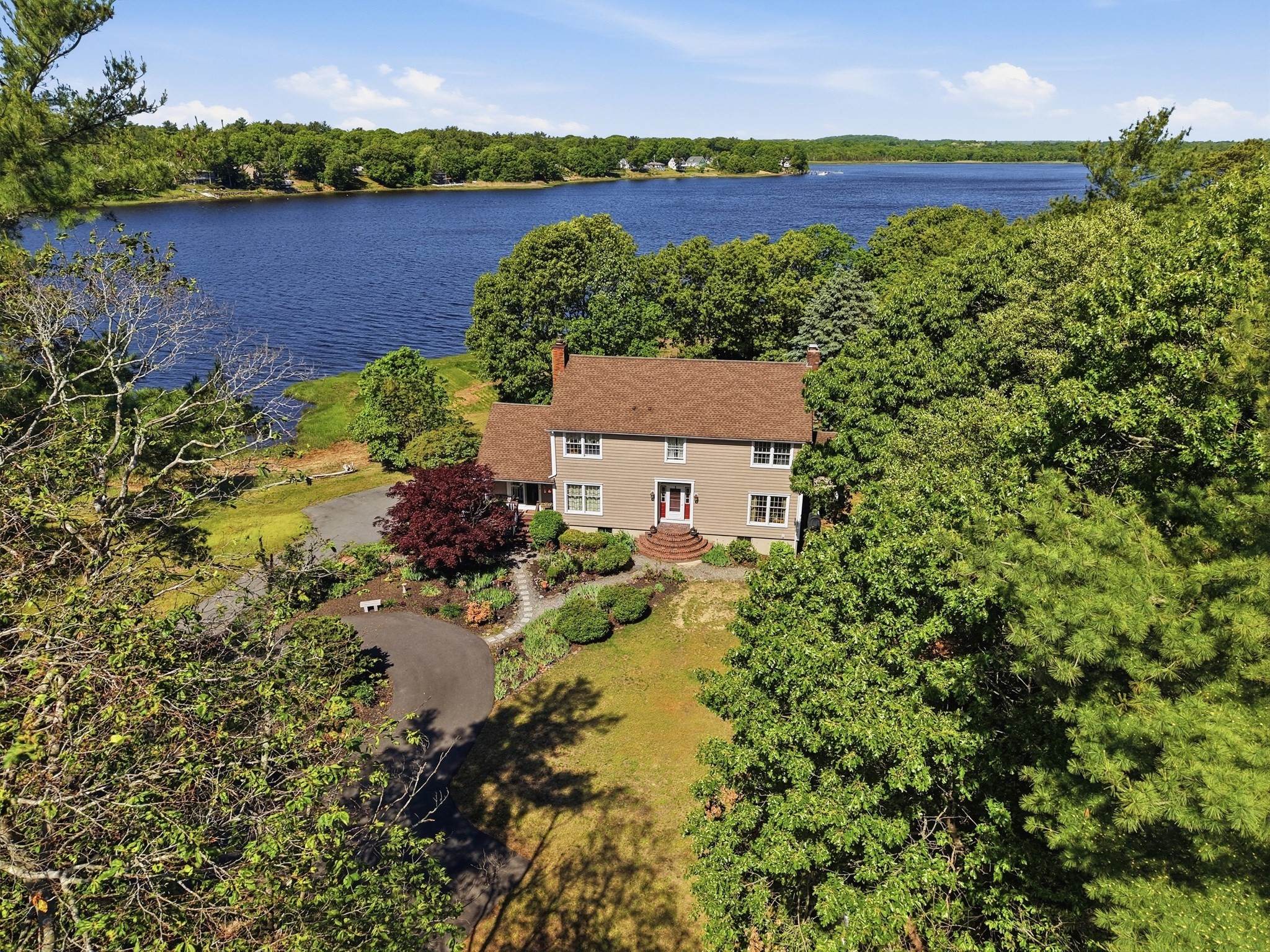 11 Jeffrey Lane, Freetown, MA 02702