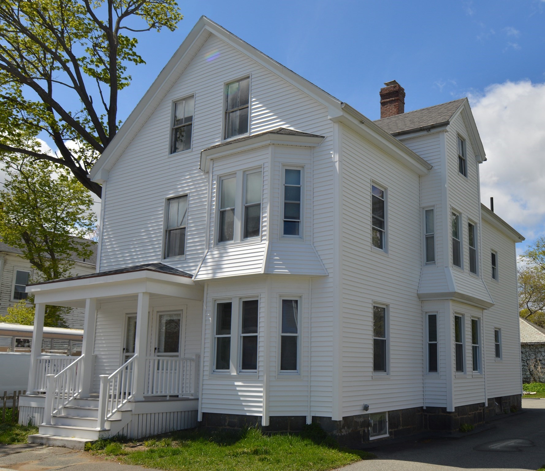 6 Harmony St, Salem, MA 01970