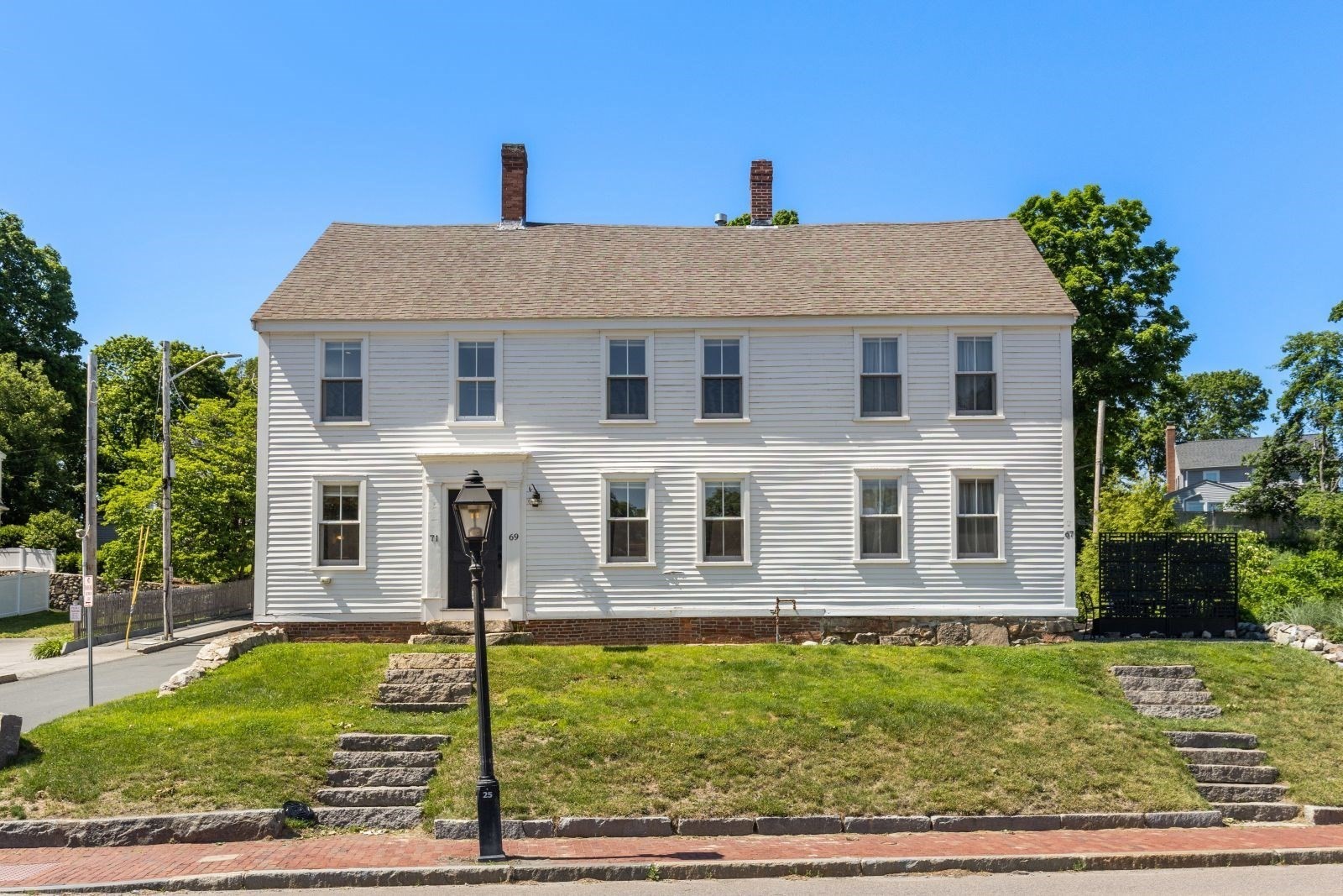 67 North St, Hingham, MA 02043