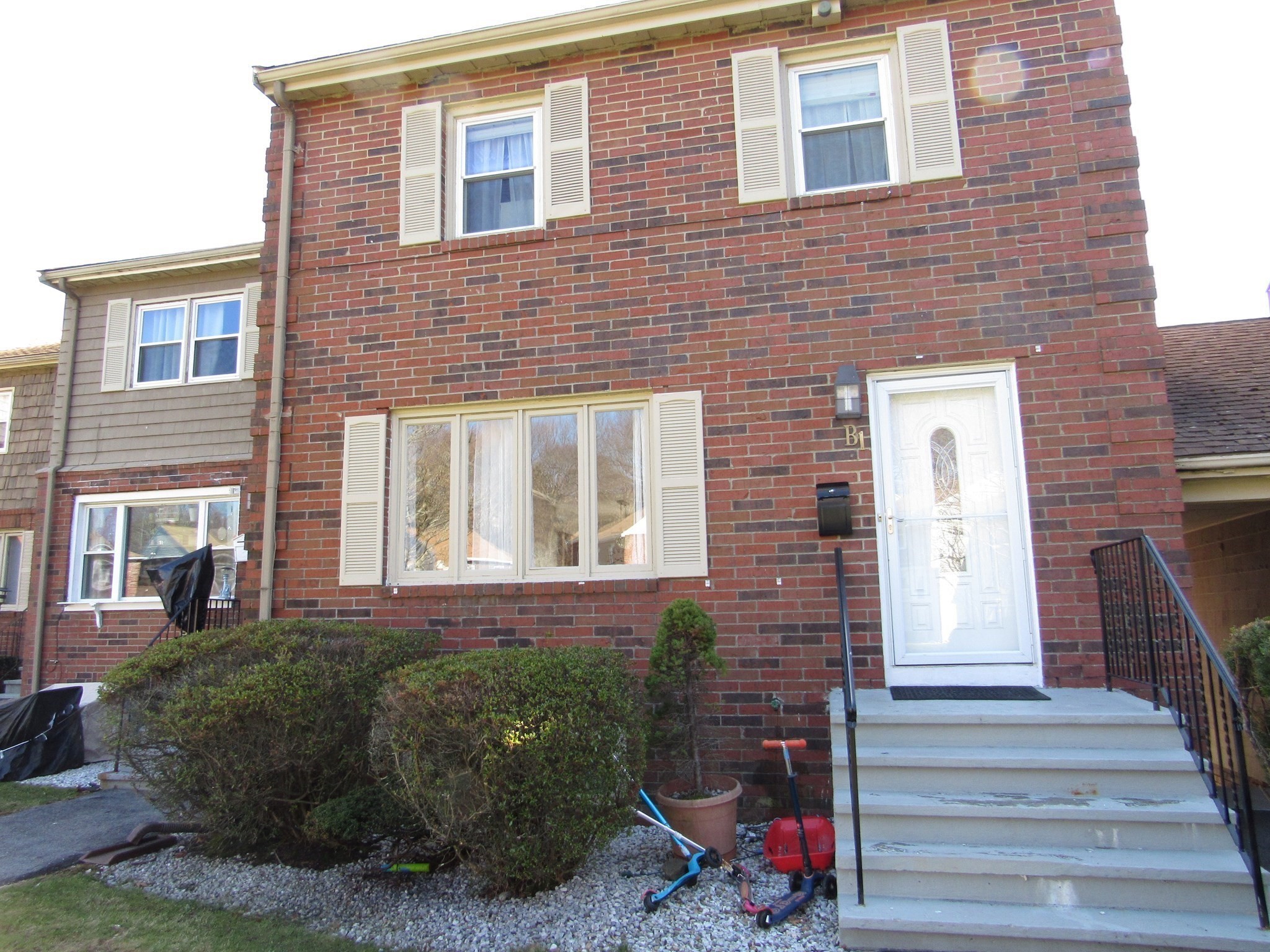 6 Loring Hills Ave Unit B1, Salem, MA 01970