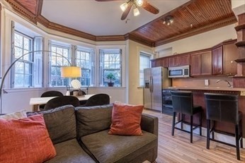 250 Commonwealth Ave, Apt 22