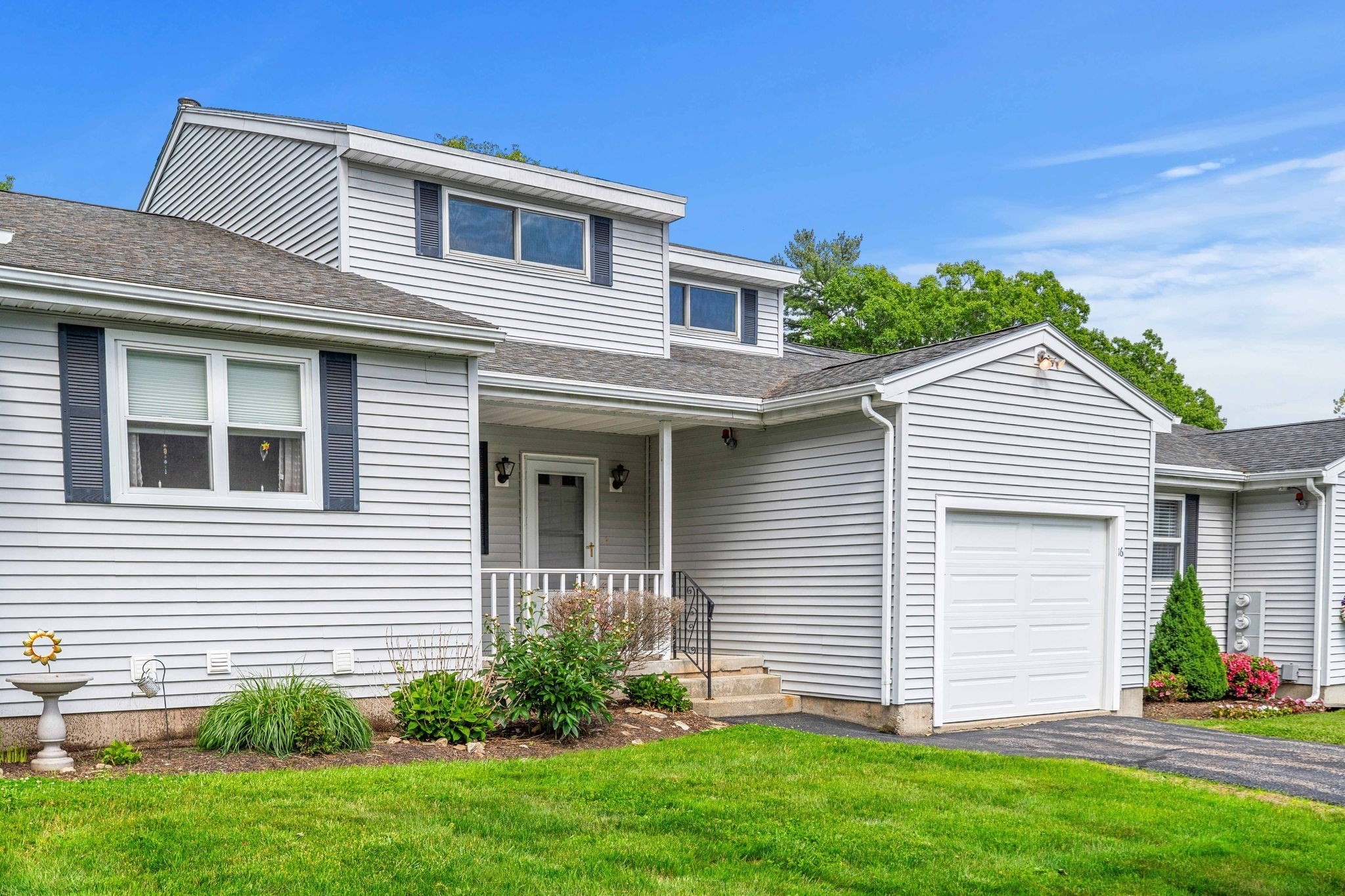 16 Patricia Drive Unit 16, Oxford, MA 01537