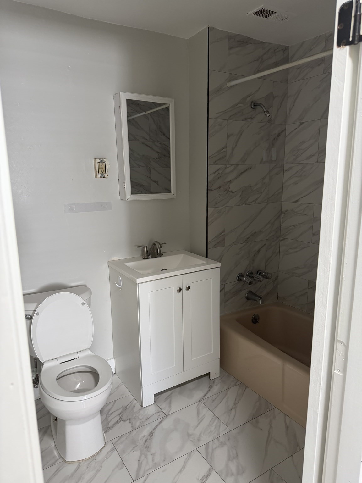 20 Hy-sil Ave, Chelsea, MA 02150 - Image 23