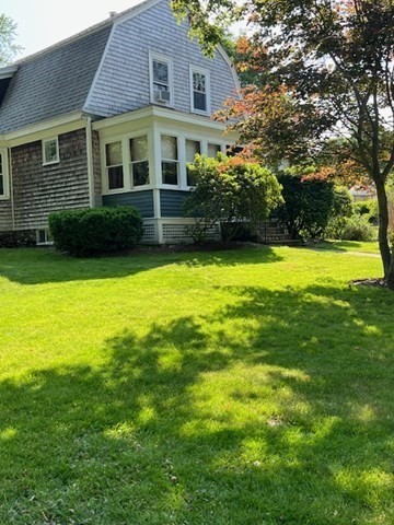 19 Montello St, Middleboro, MA 02346