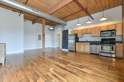 244 Brighton Ave, Apt 406