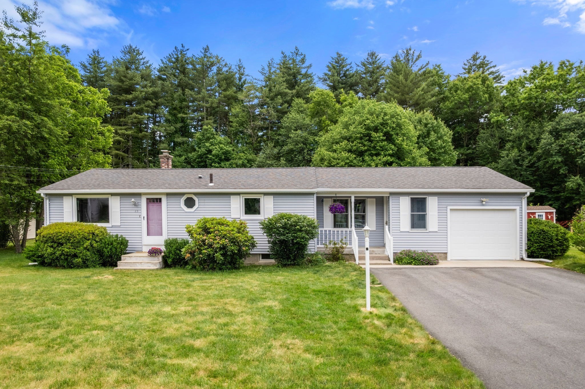 25 Wehr Rd, Hampden, MA 01036