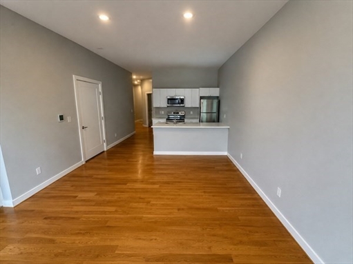 301-305 Dudley, Apt 3