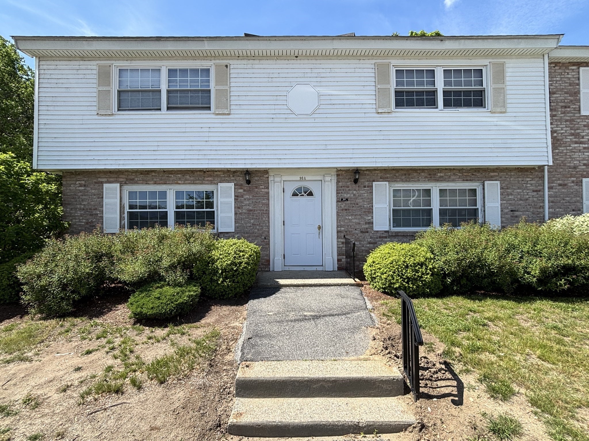 90 Washington Park Dr Unit 1, Andover, MA 01810