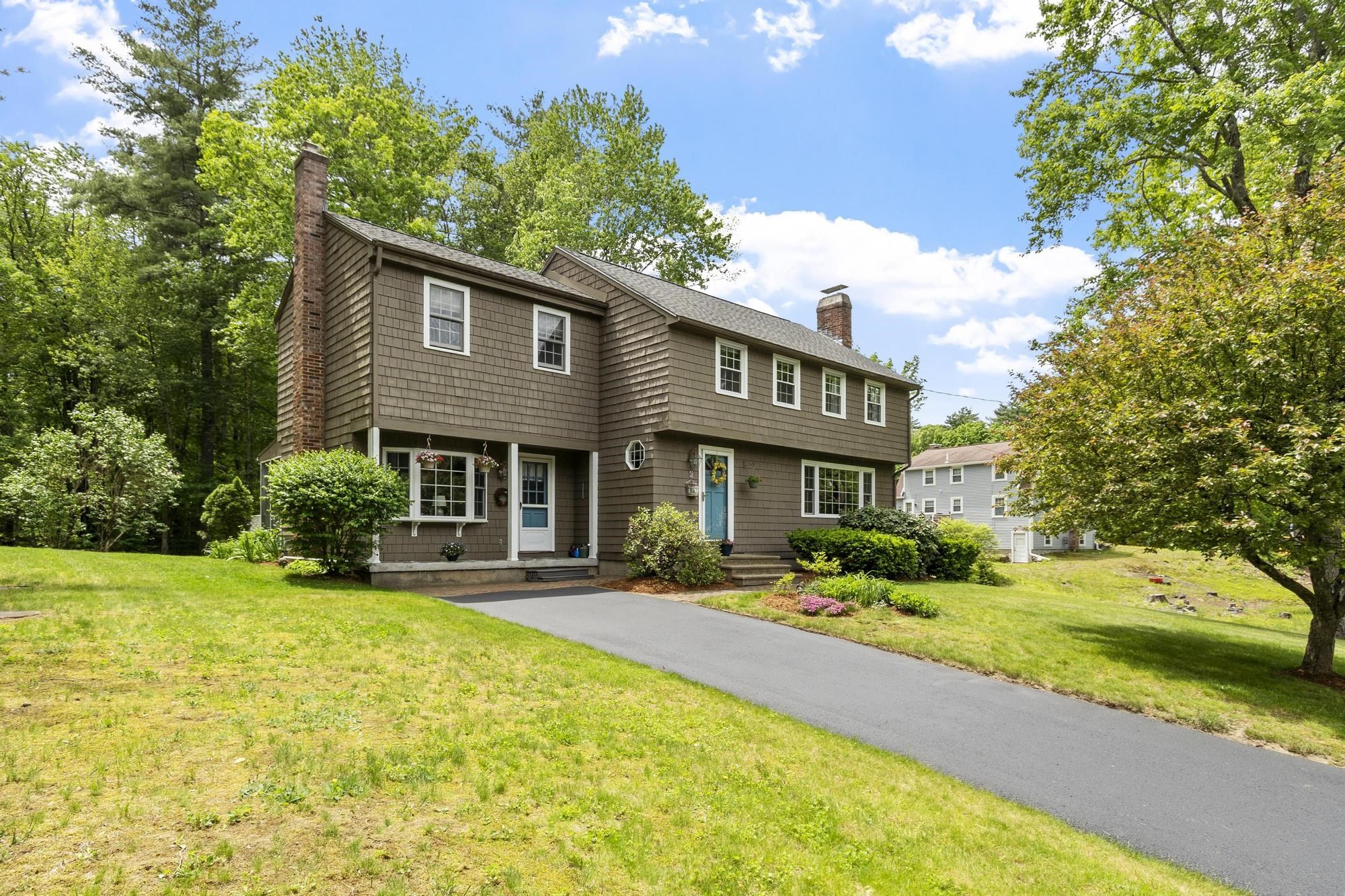 6 Redwood St, Townsend, MA 01469