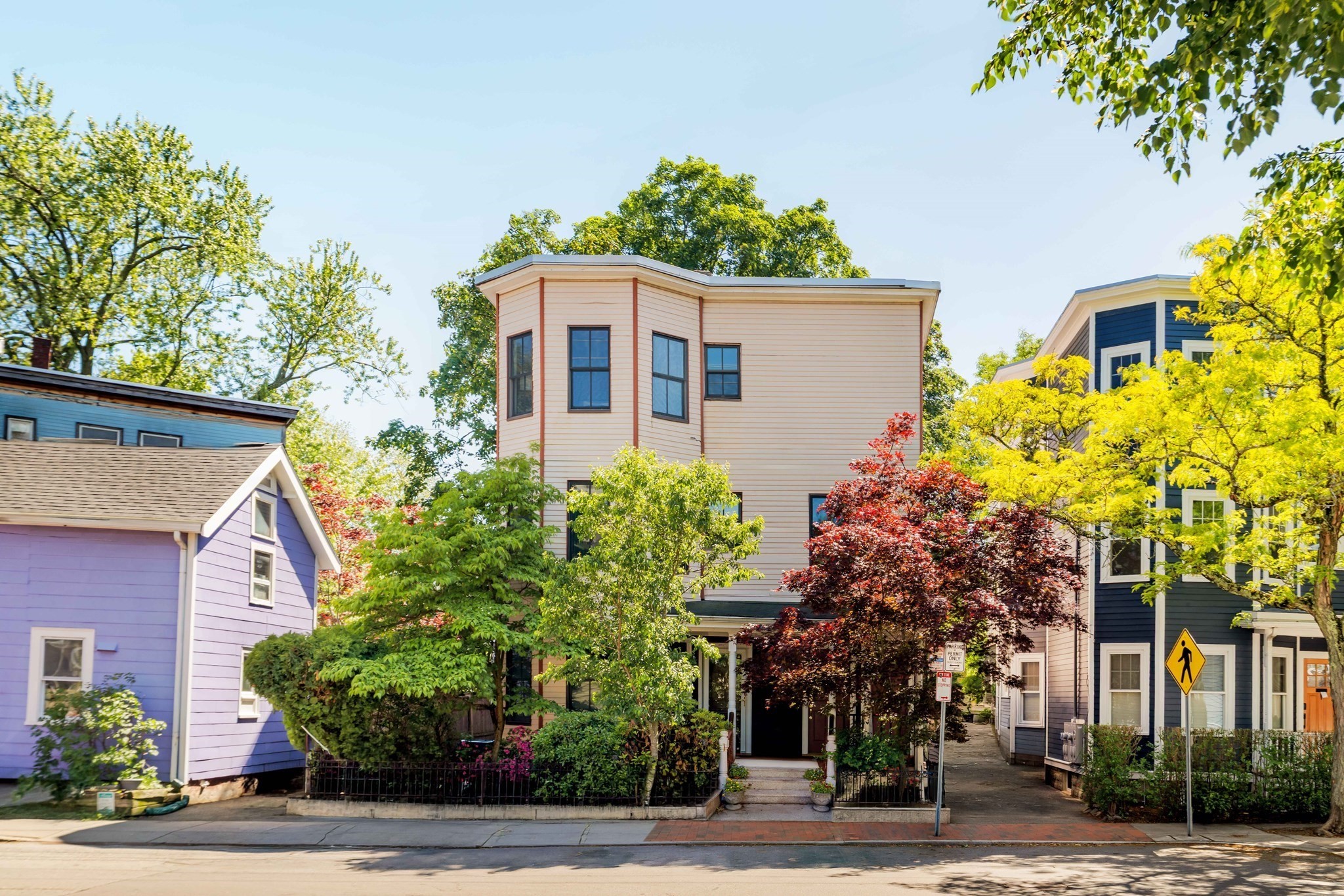 87 Kinnaird St. Unit 2, Cambridge, MA 02139