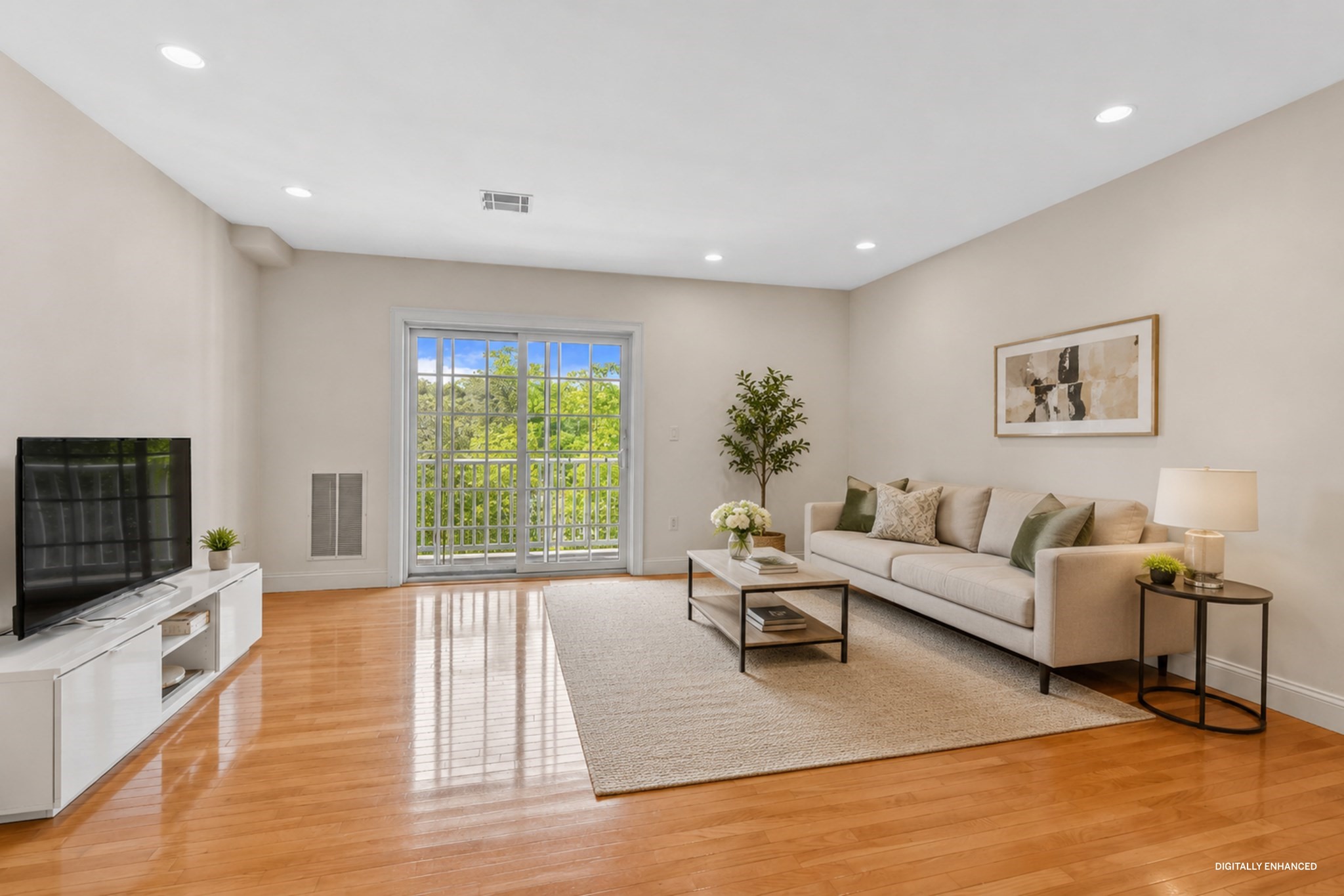 328 Copeland St Unit 2D, Quincy, MA 02169