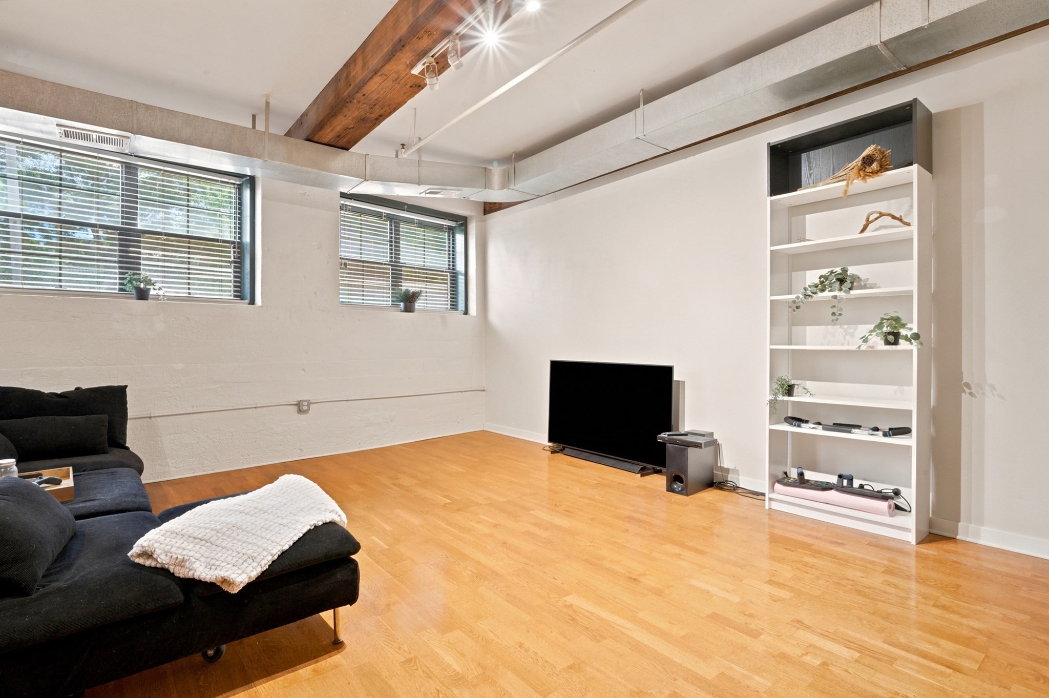 160 Fremont St. Unit 105, Worcester, MA 01603 - Image 11