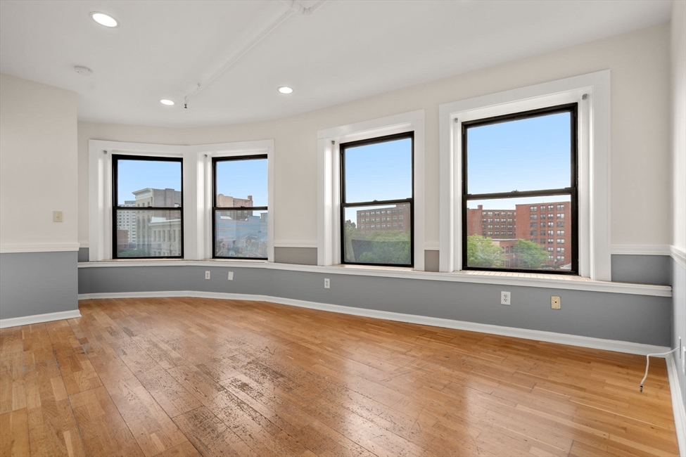 7 Central Square, Lynn, MA Image 6