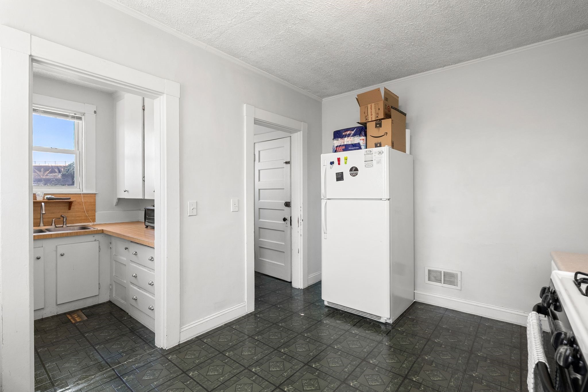 228 Euclid Ave, Lynn, MA 01904 - Image 28