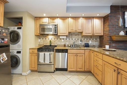 271 Beacon Street, Apt A