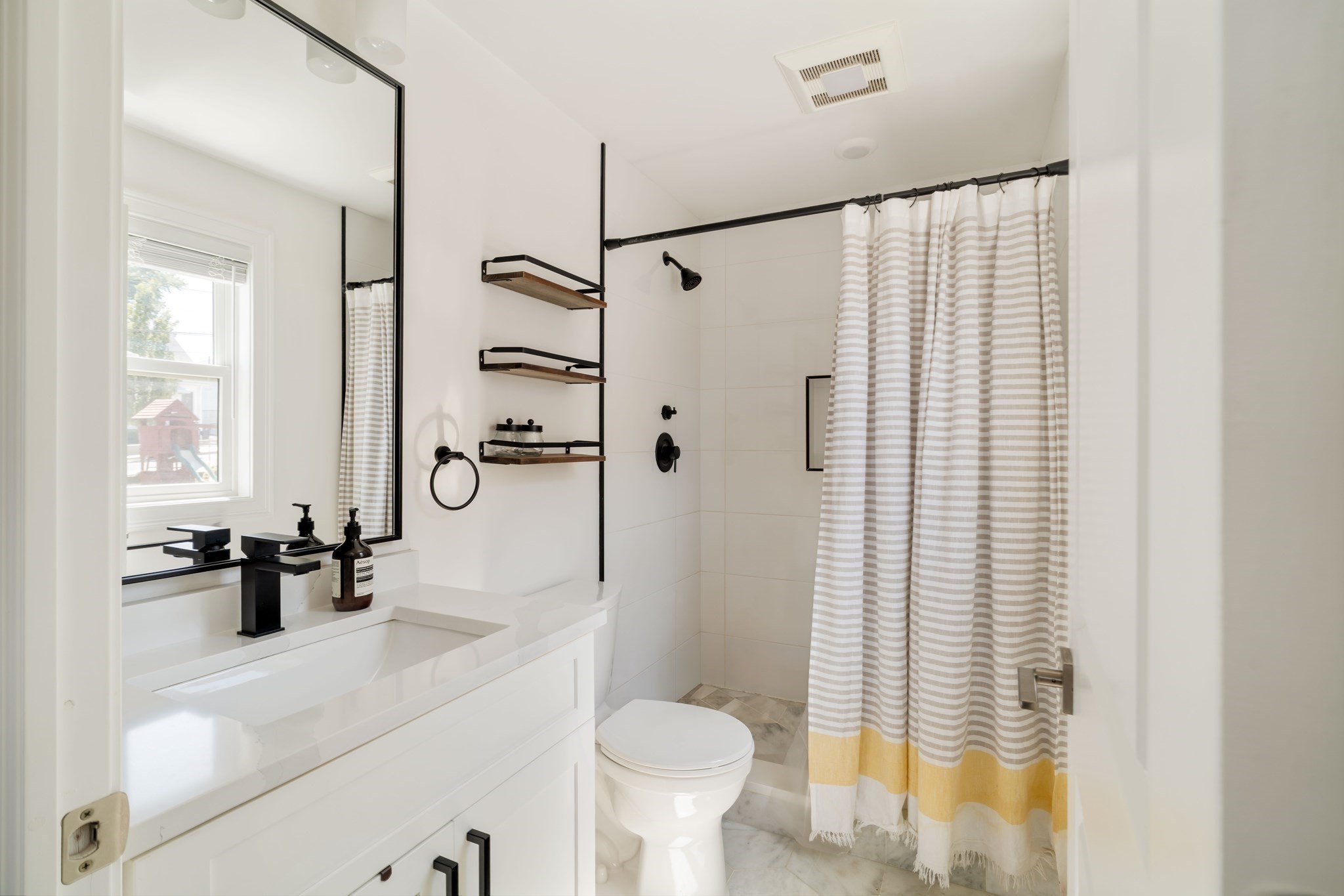 51 Bryant Street Unit 51, Everett, MA 02149 - Image 17