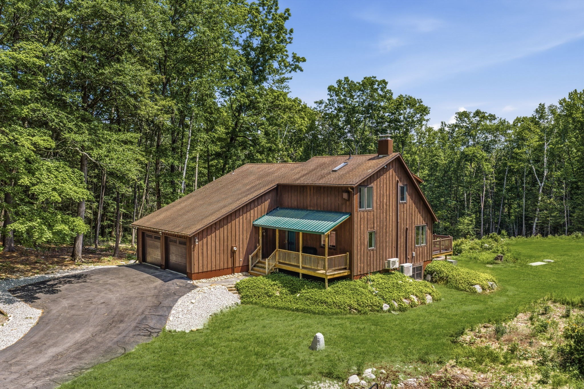 302 Main Rd, Westhampton, MA 01027