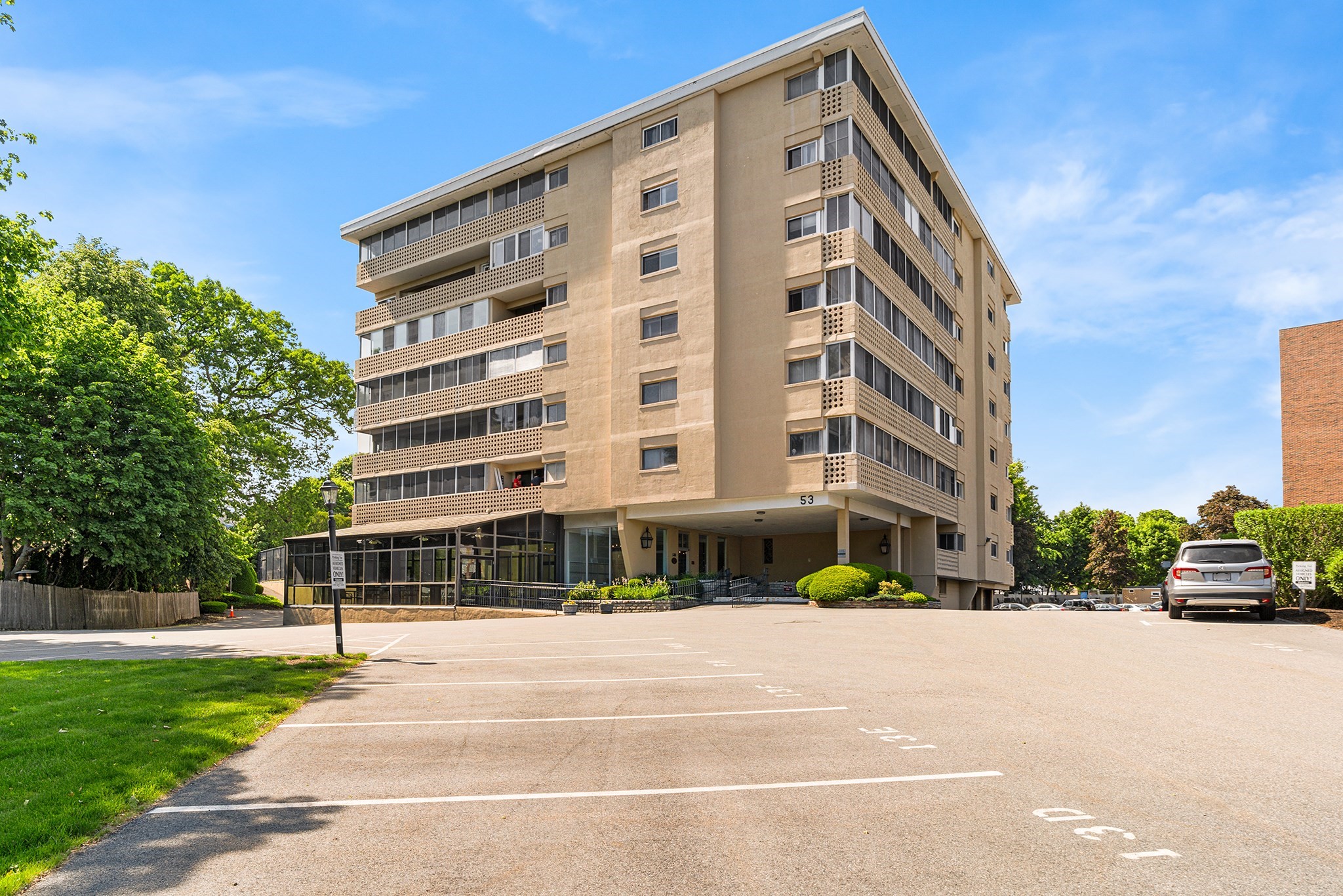 53 Melrose St Unit 6F, Melrose, MA 02176