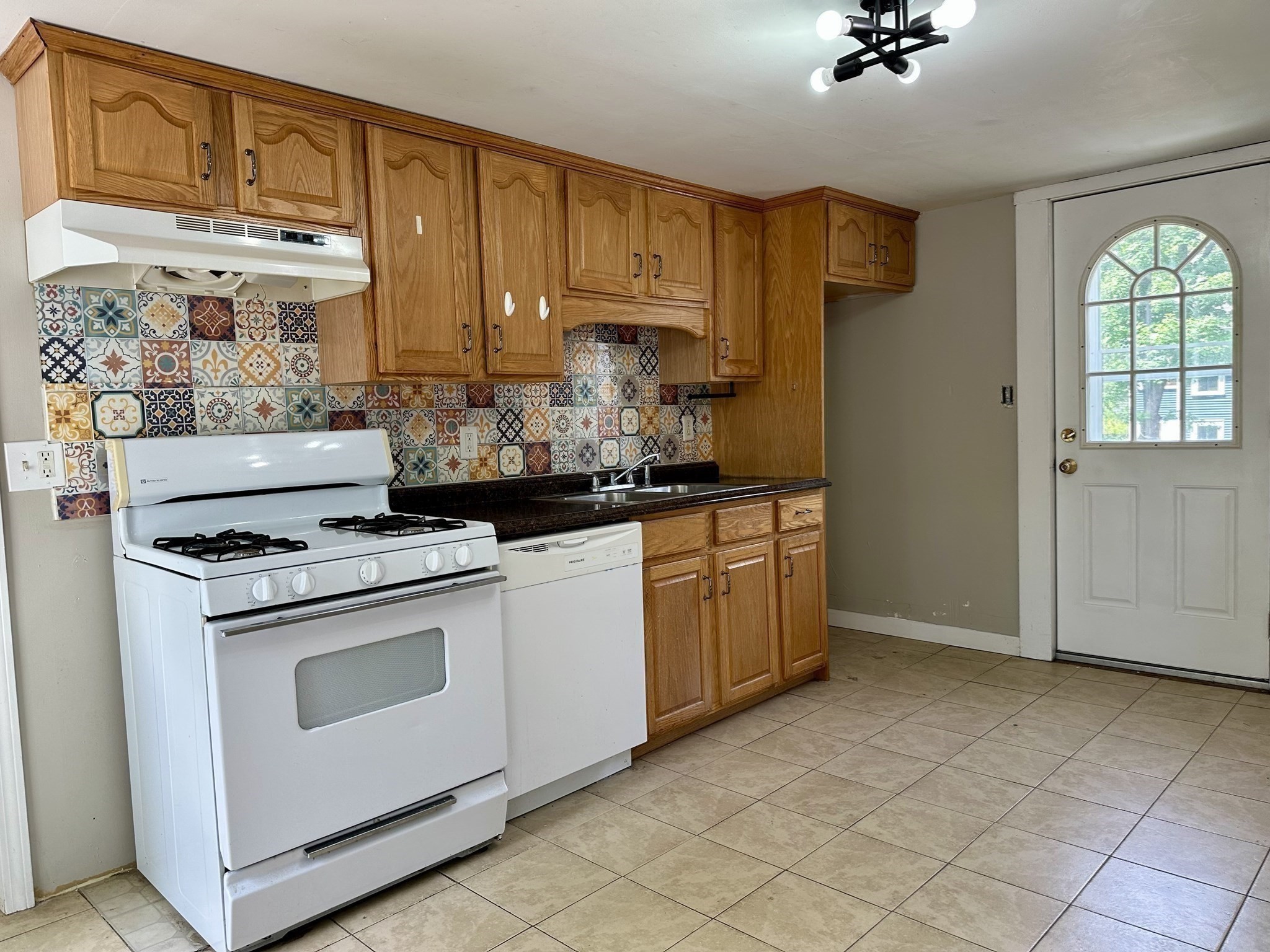 155 Dale Street, Dedham, MA 02026 - Image 9