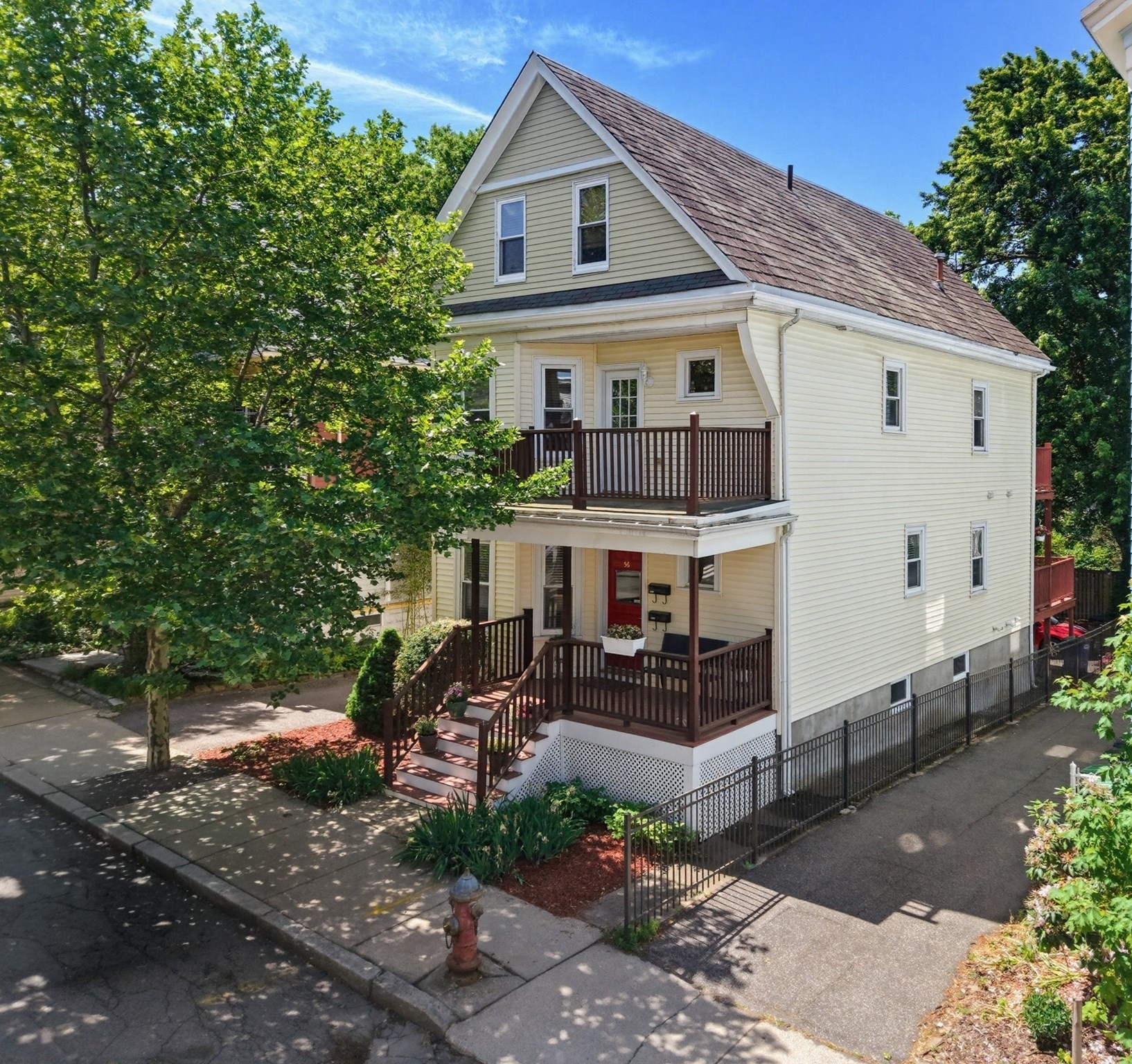 56 Conwell Ave Unit 1, Somerville, MA 02144 - Image 2