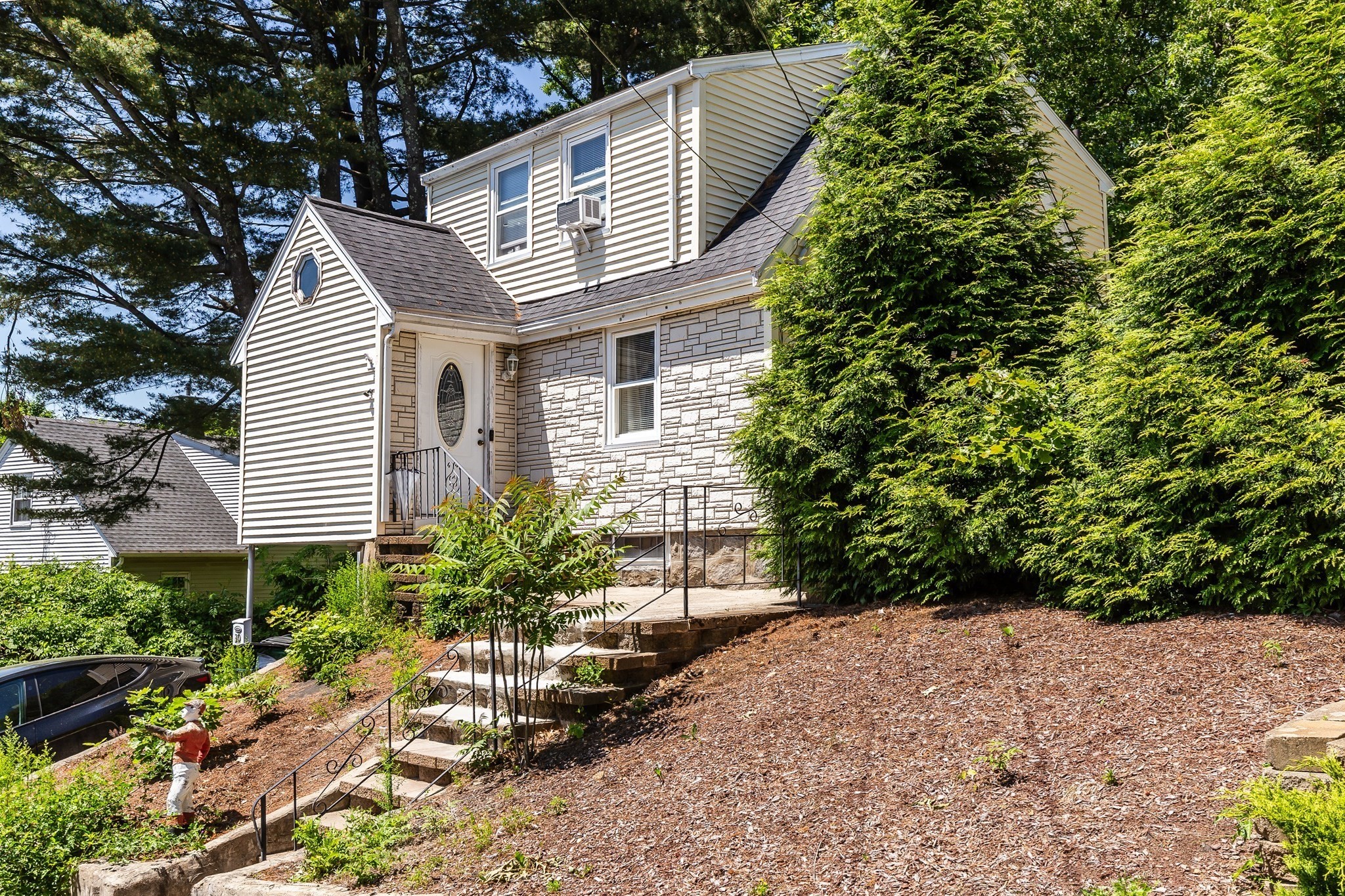 30 Tinson Rd, Quincy, MA 02169