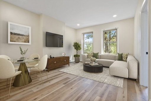 122 Union Park Street, Apt 1