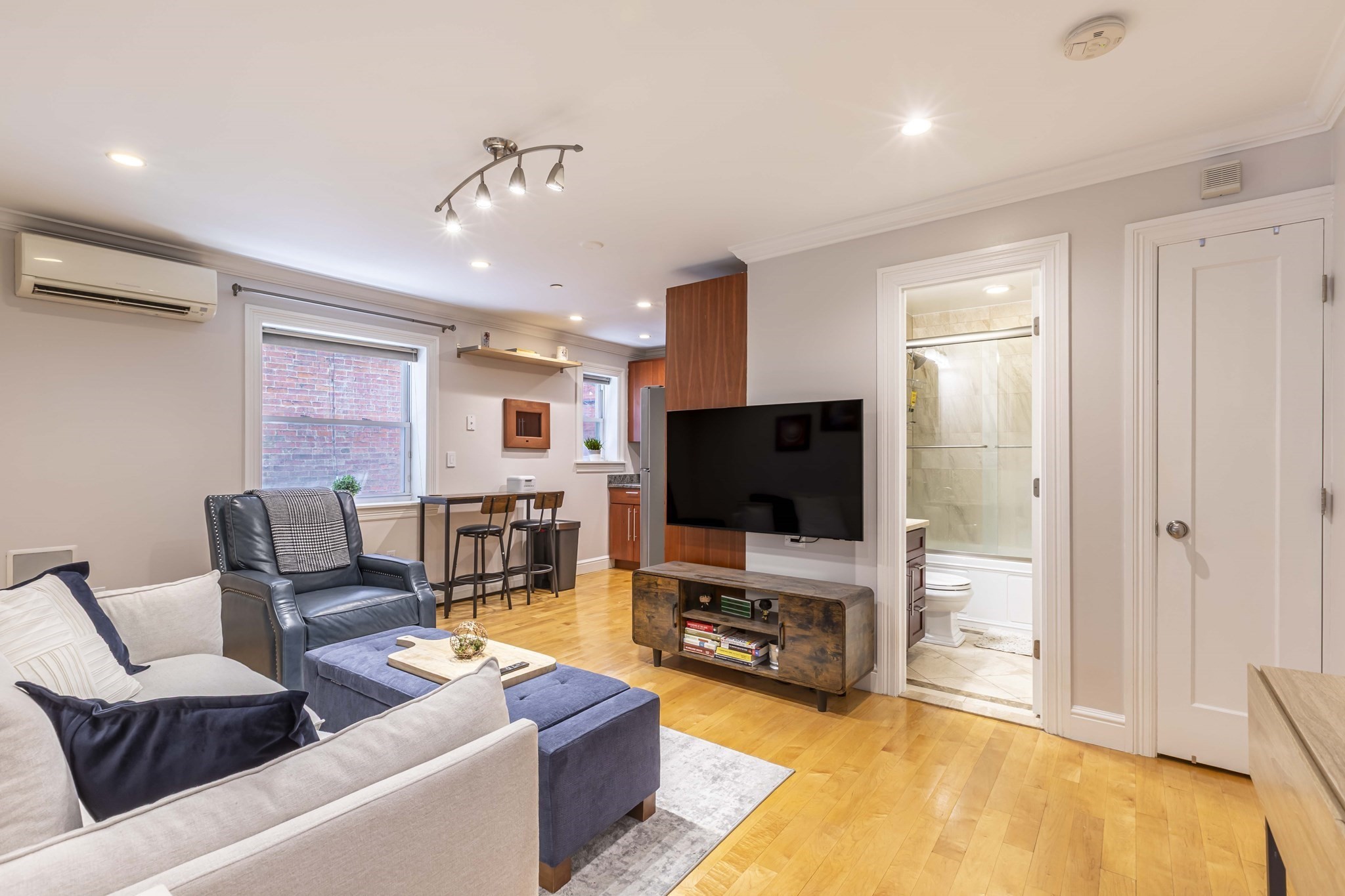 52 Cooper St. Unit 1, North End, Boston, MA 02113 - Image 5