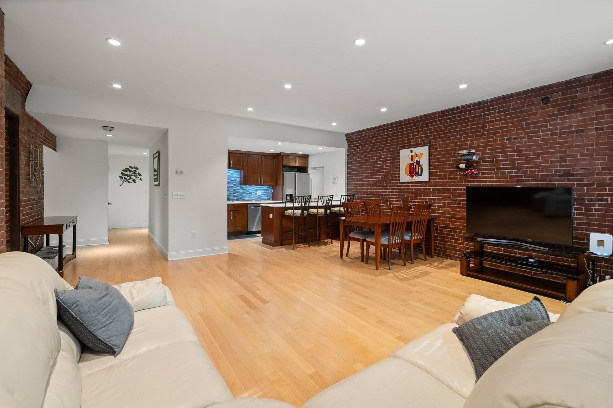 142 Commercial St Unit 304, North End, Boston, MA 02109 - Image 4