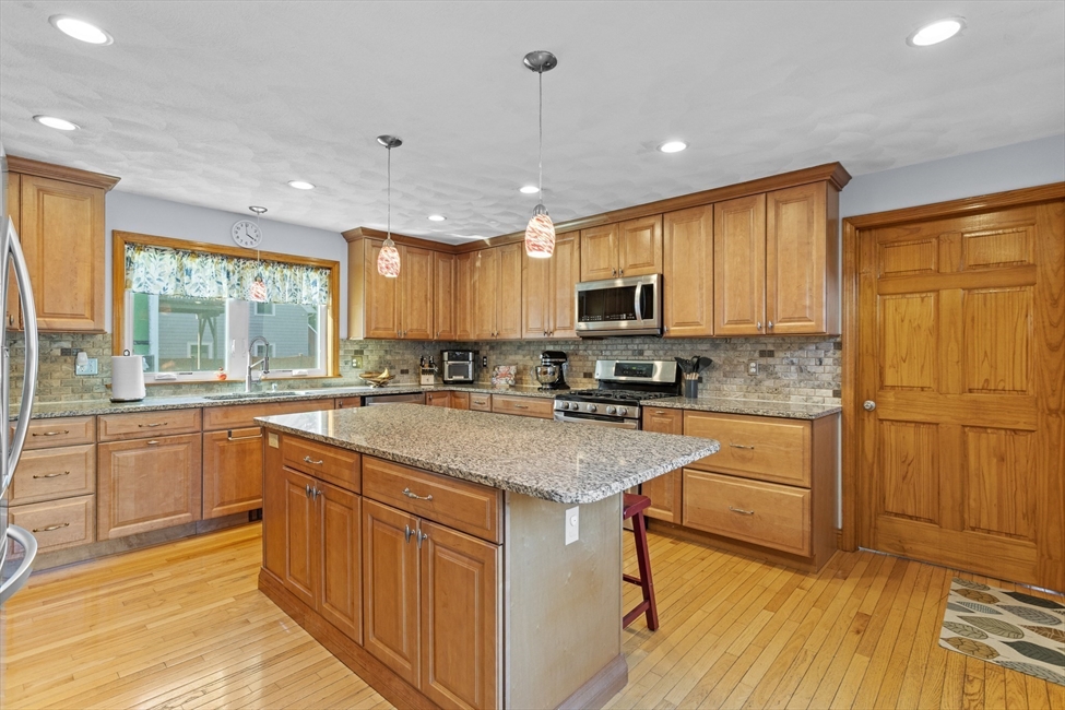 341 Linwood St, Lynn, MA Image 11