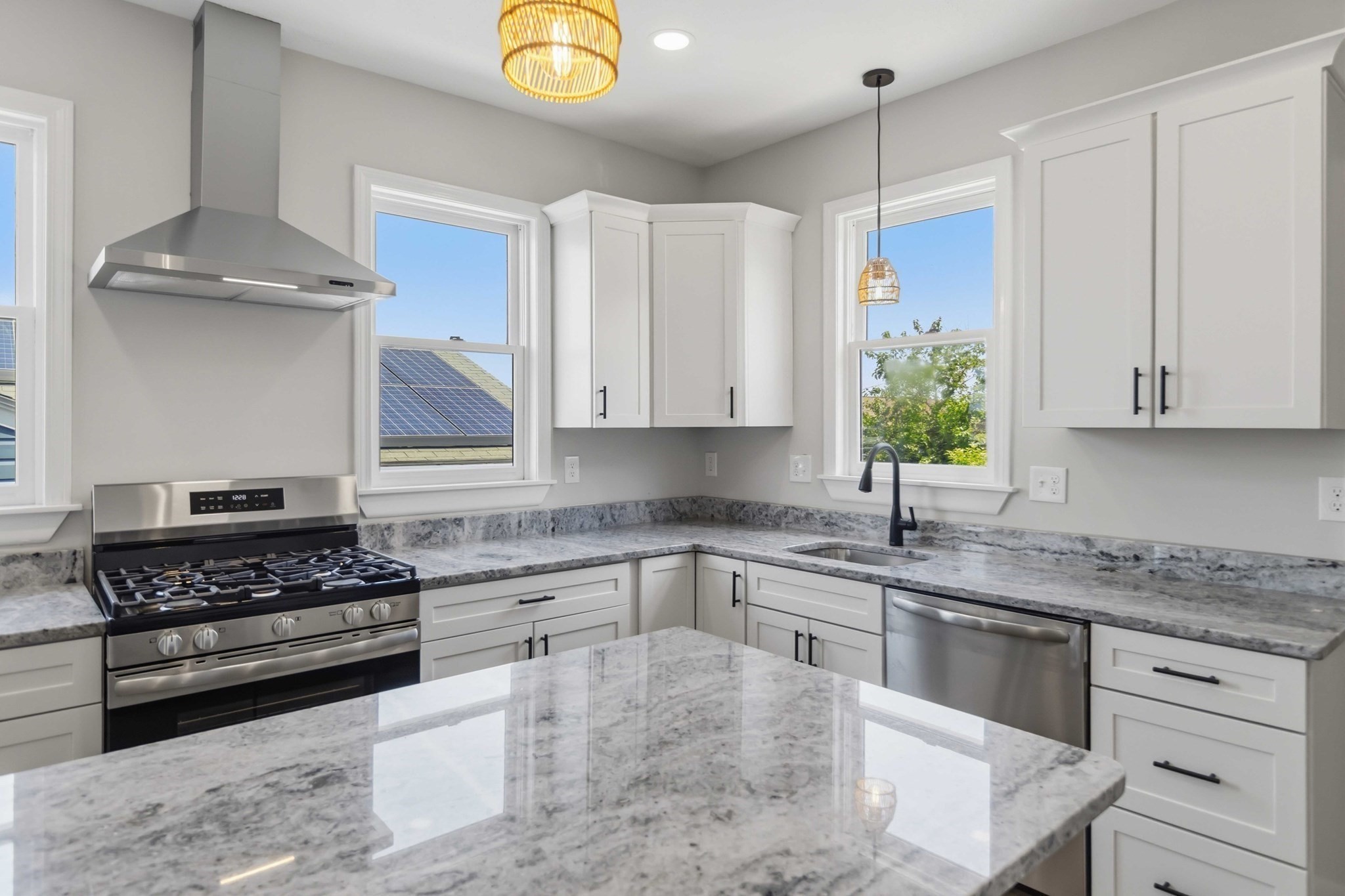72 South Ave, Revere, MA 02151 - Image 2