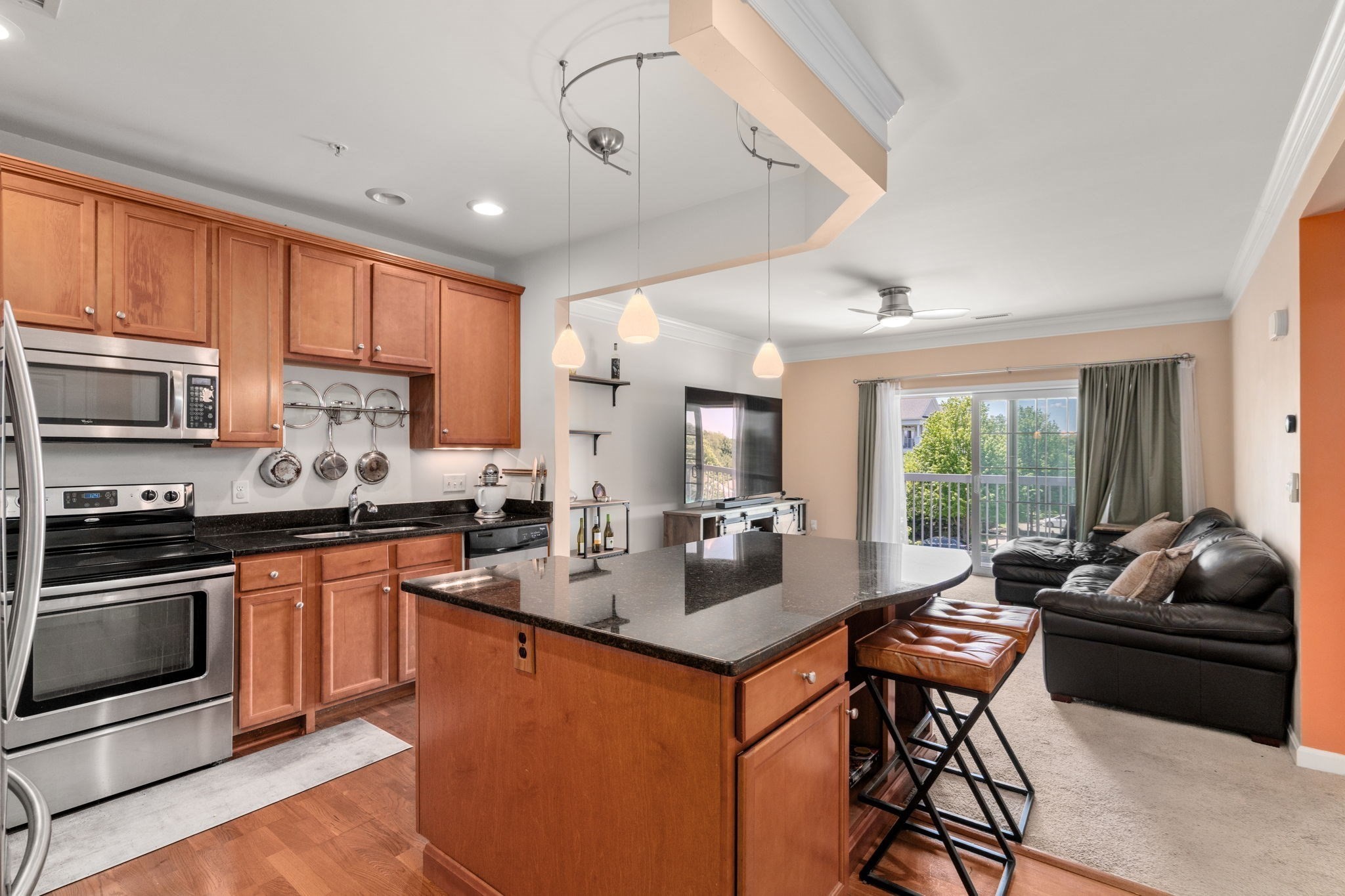 414 John Mahar Hwy Unit A303, Braintree, MA 02184