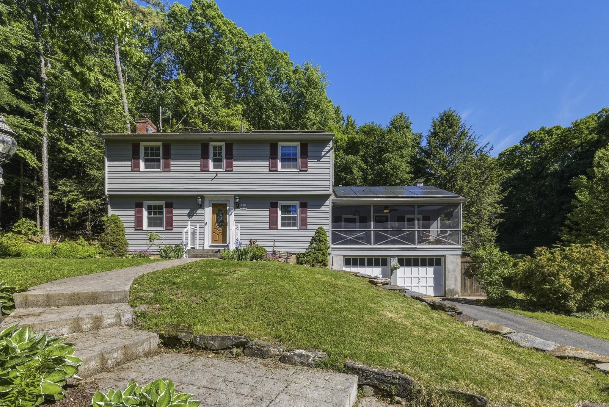 49 Country Way, Northampton, MA 01062