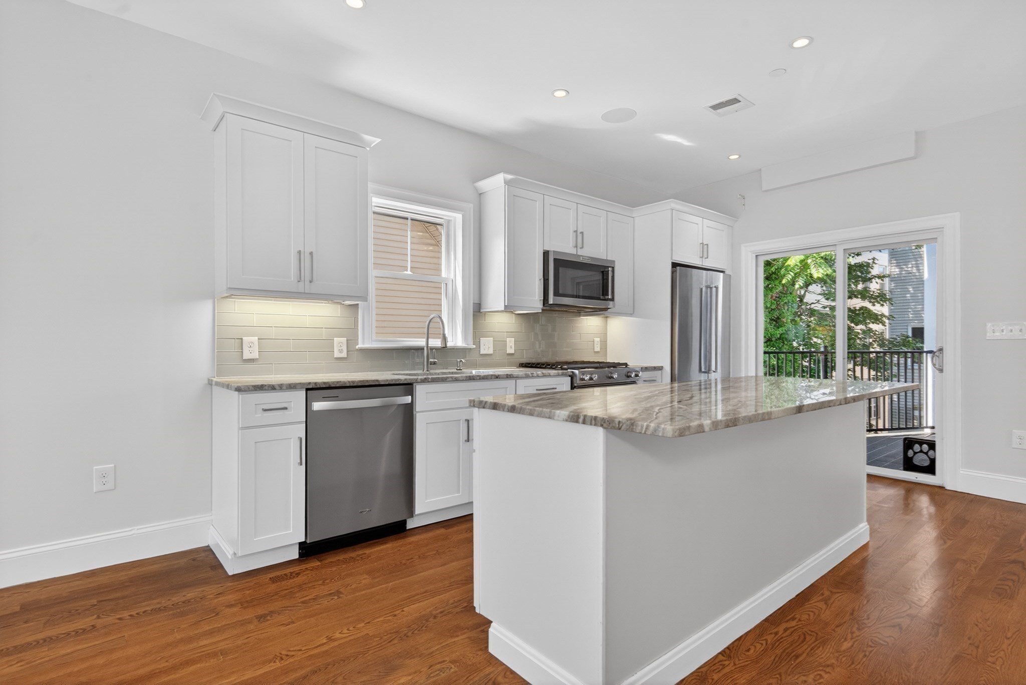 36 Rossmore St Unit 2, Somerville, MA 02143 - Image 3