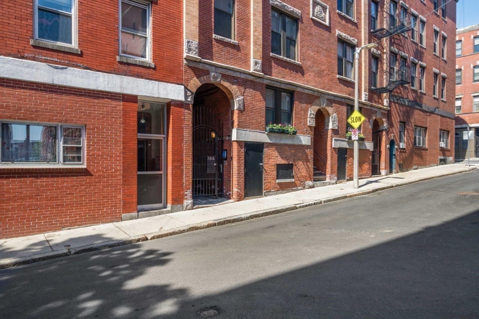 38 Charter Street Unit 7, North End, Boston, MA 02113 - Image 17