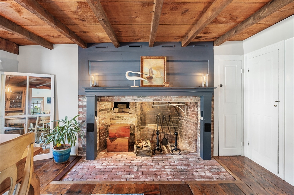 82 Dodge St, Beverly, MA Image 4