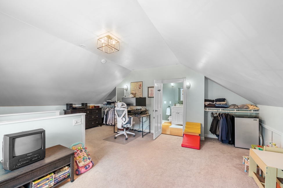 82 Dodge St, Beverly, MA Image 32