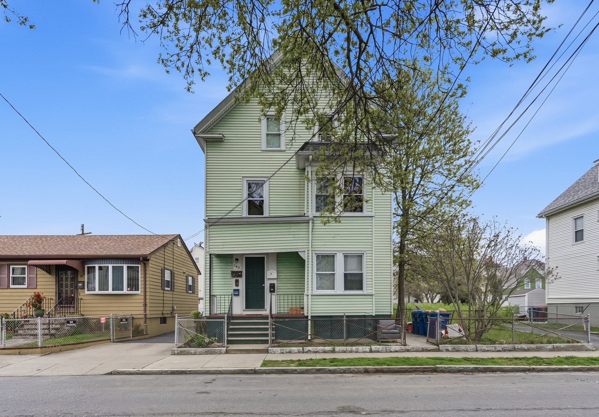 143 Division St, New Bedford, MA 02744