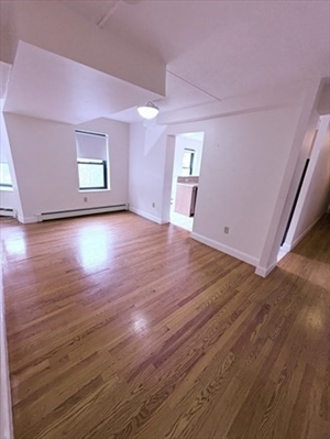 400 Massachusetts Avenue, Apt 30