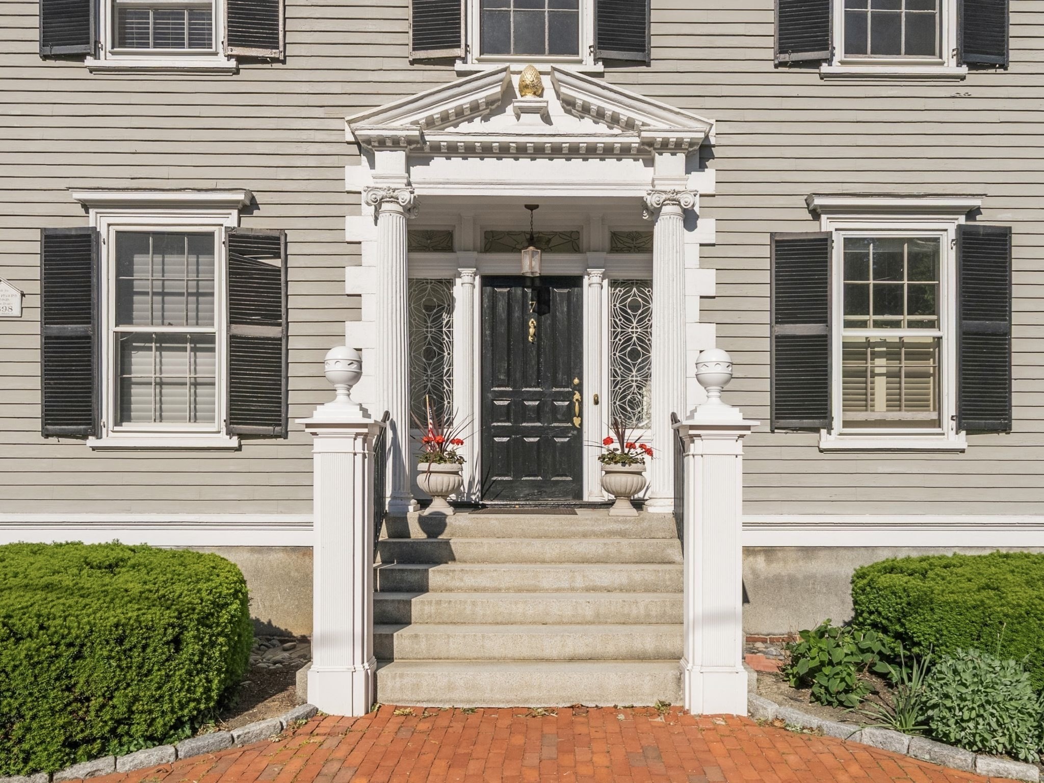 7 Hamilton St Unit 3, Salem, MA 01970