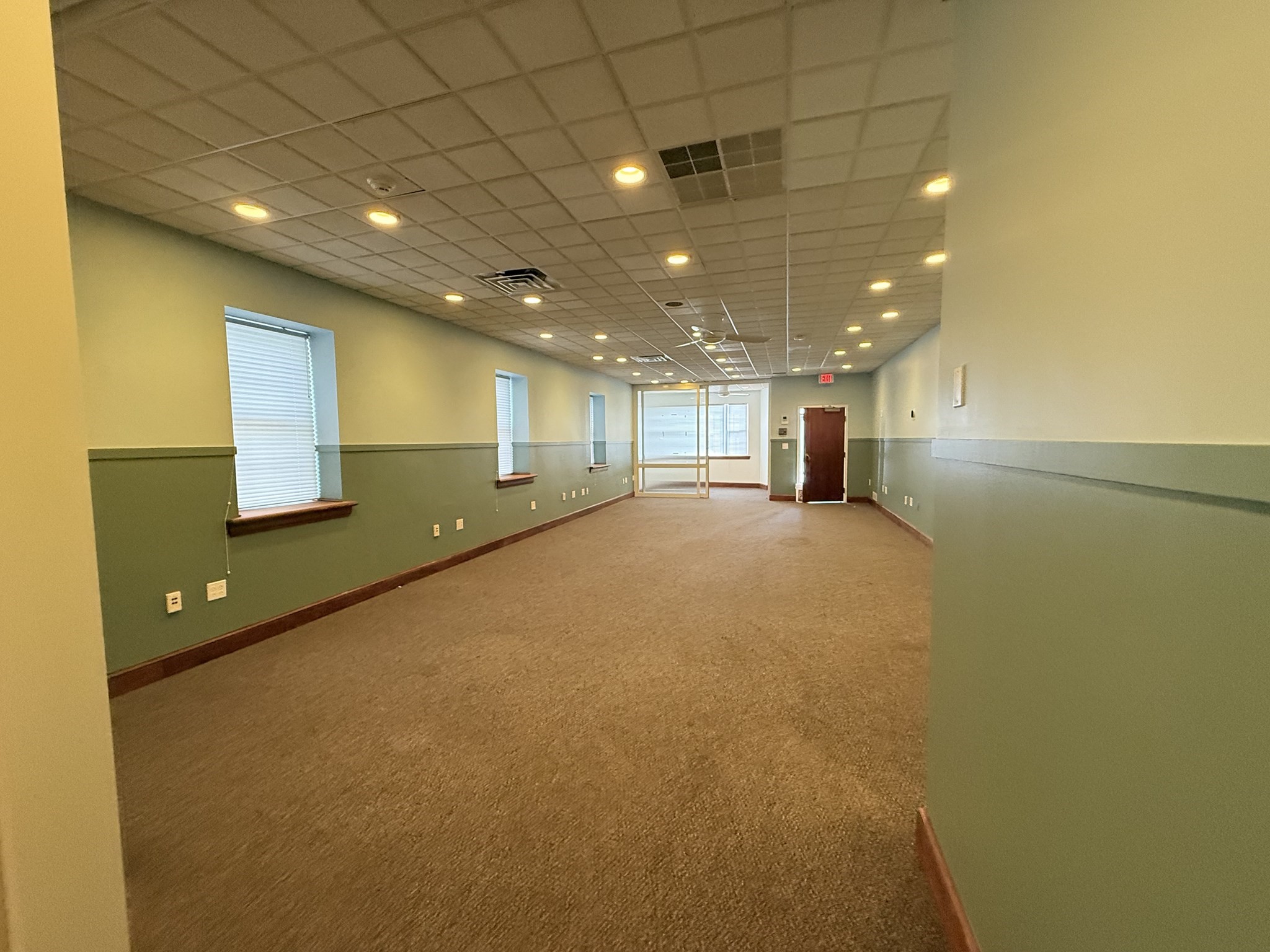 744 E Squantum St, Quincy, MA 02171