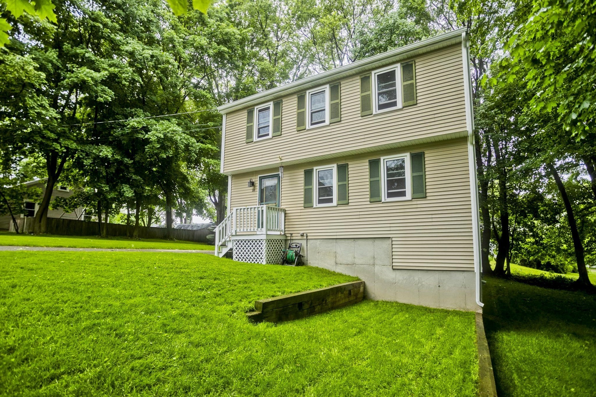 22 Porter St, Shirley, MA 01464
