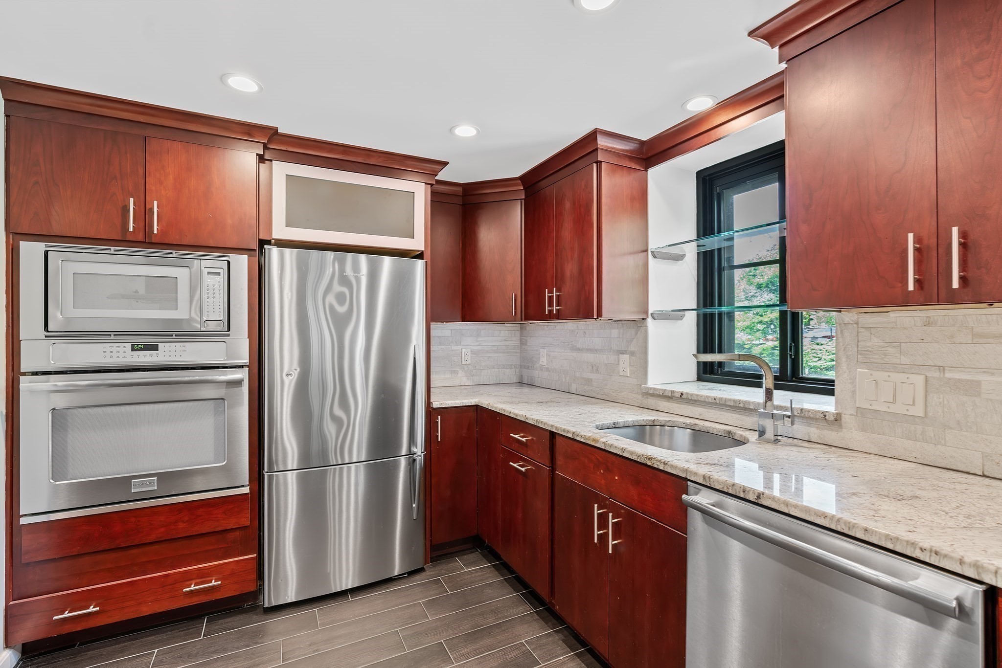100 Ledgewood Dr Unit 319, Stoneham, MA 02180 - Image 7