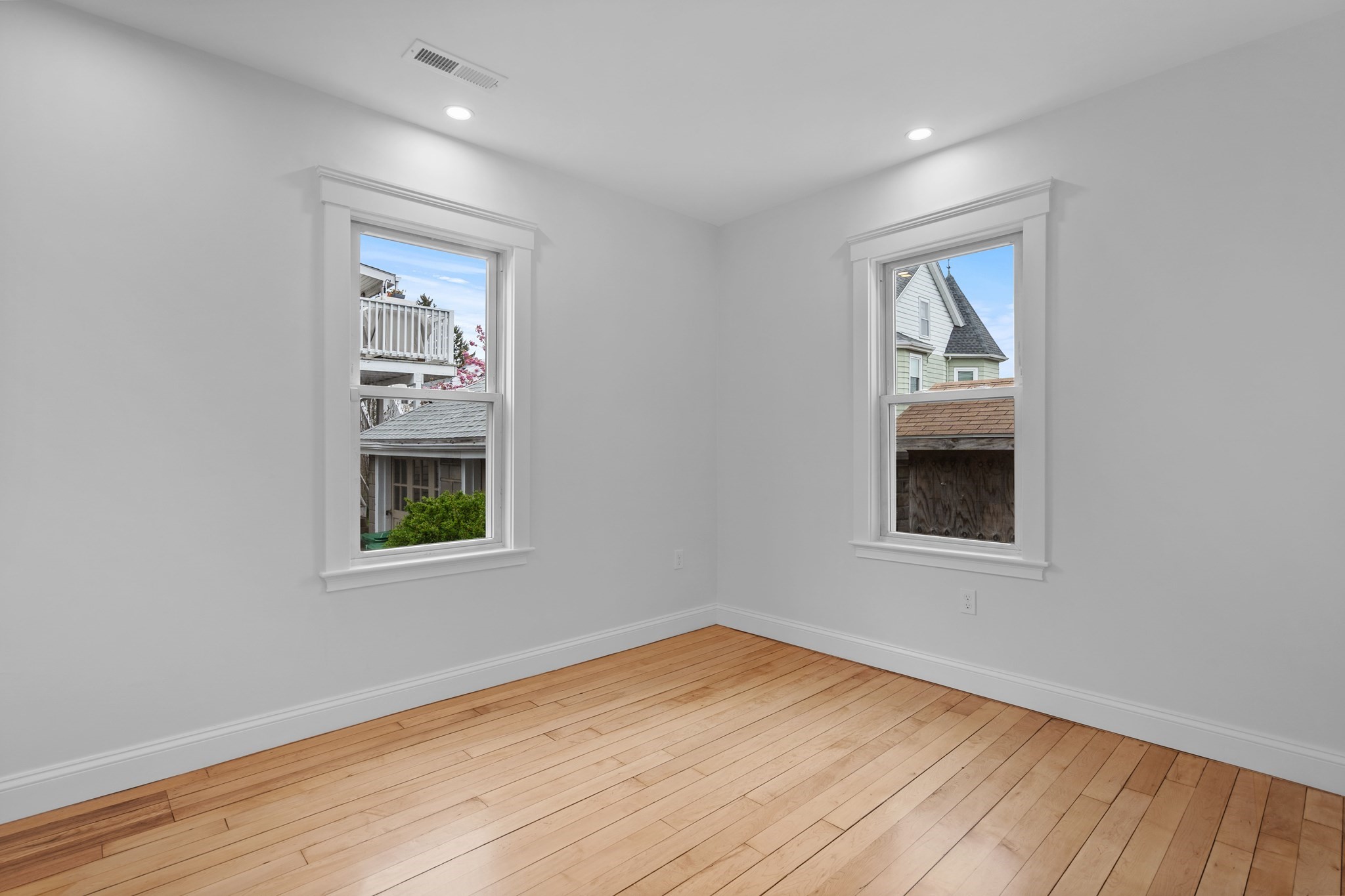 33 Farragut Ave, Medford, MA 02155 - Image 11
