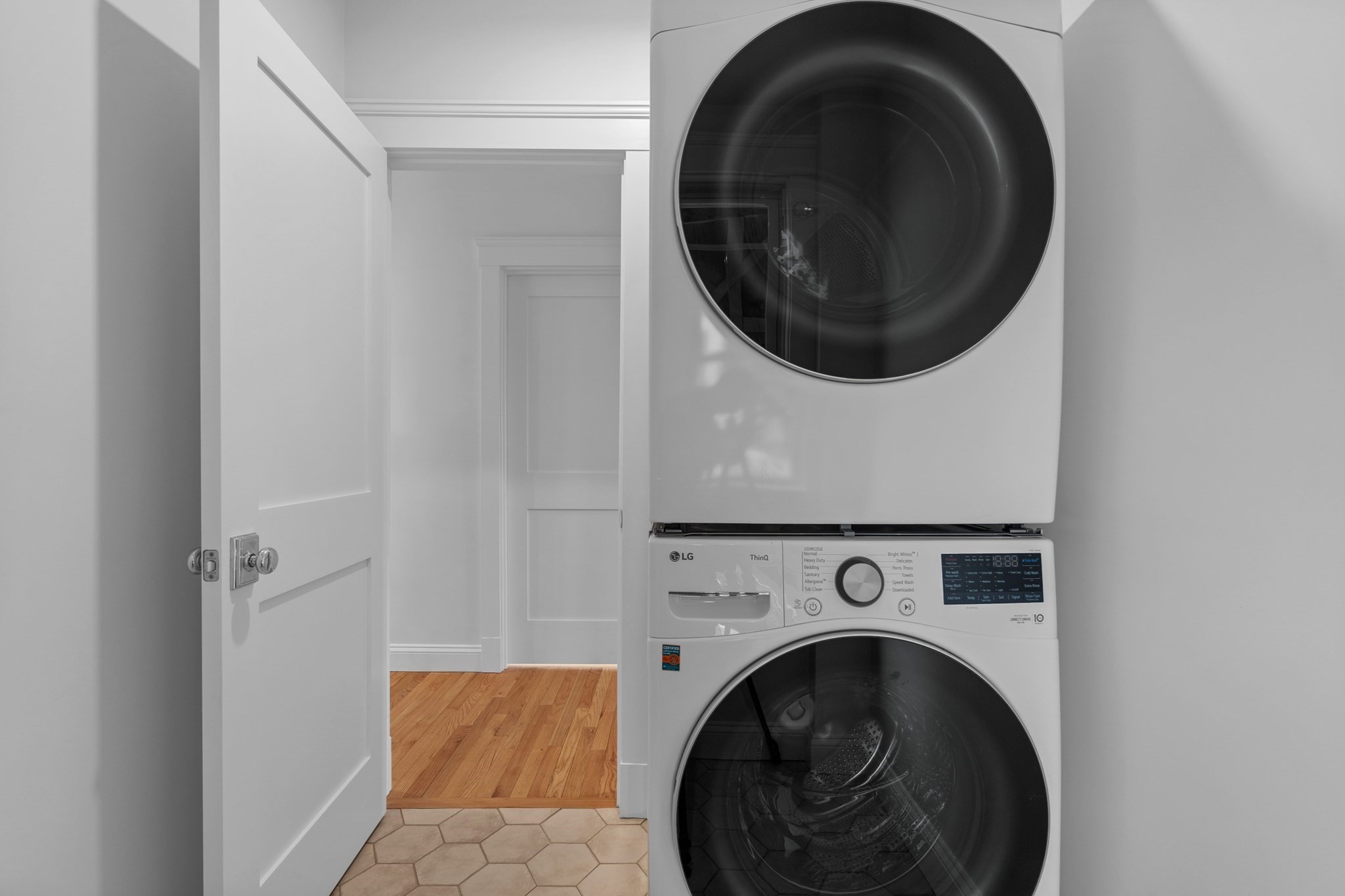 33 Farragut Ave, Medford, MA 02155 - Image 20