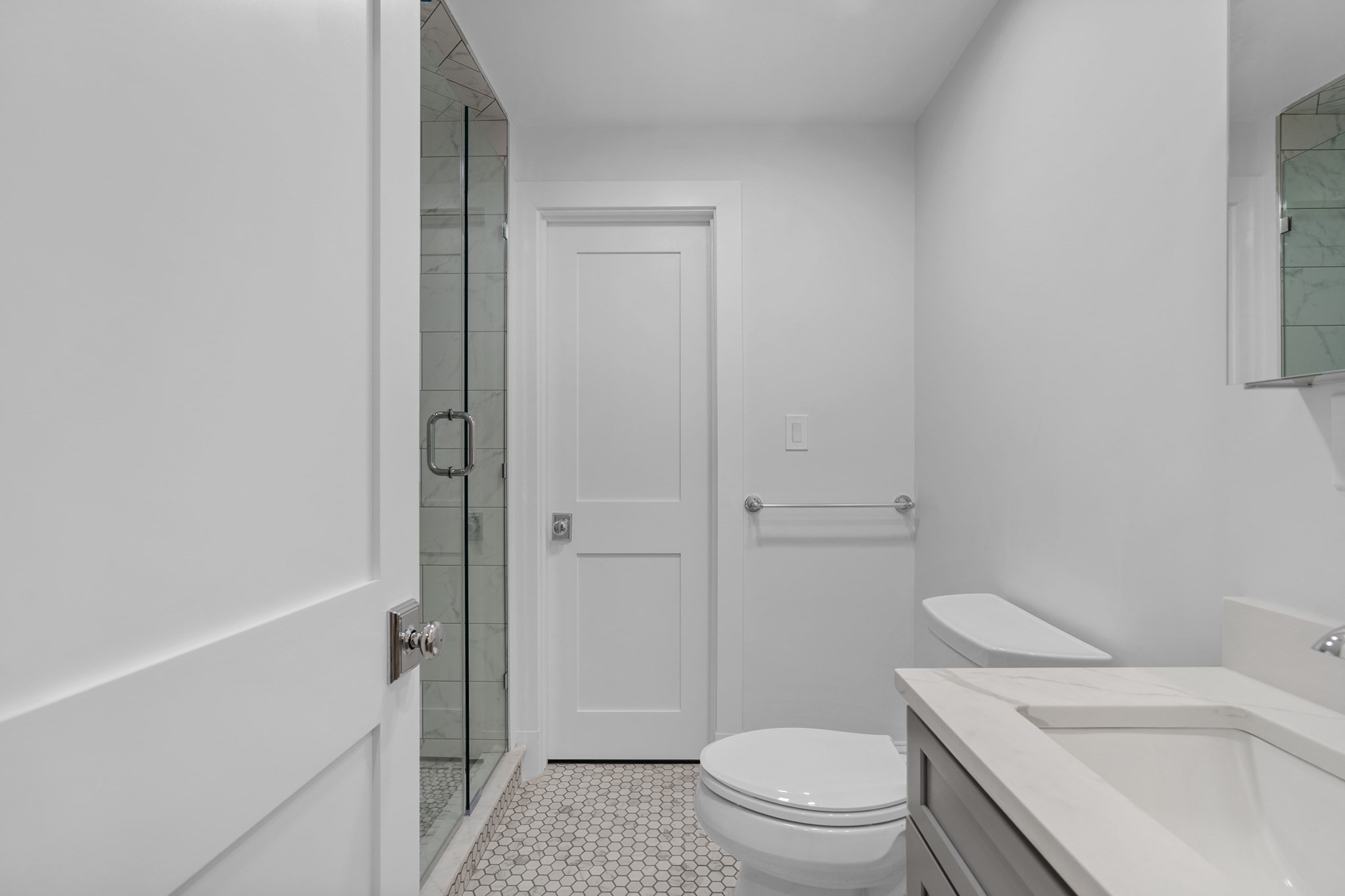 33 Farragut Ave, Medford, MA 02155 - Image 21