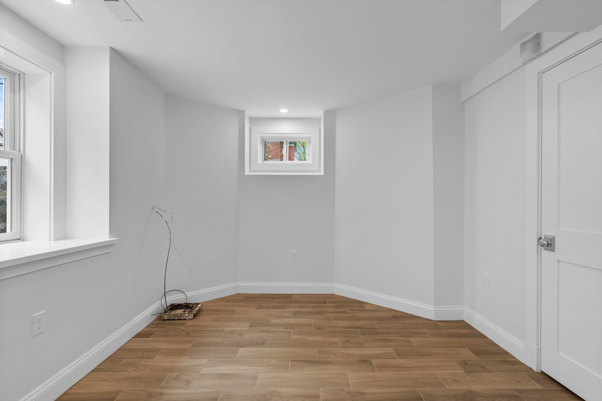 33 Farragut Ave, Medford, MA 02155 - Image 26